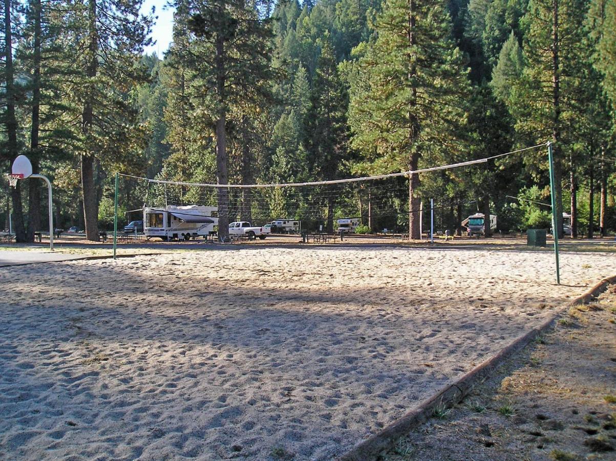 Yosemite Lakes Wheelchair Accessible Cottage 53 Harden Flat Exterior foto